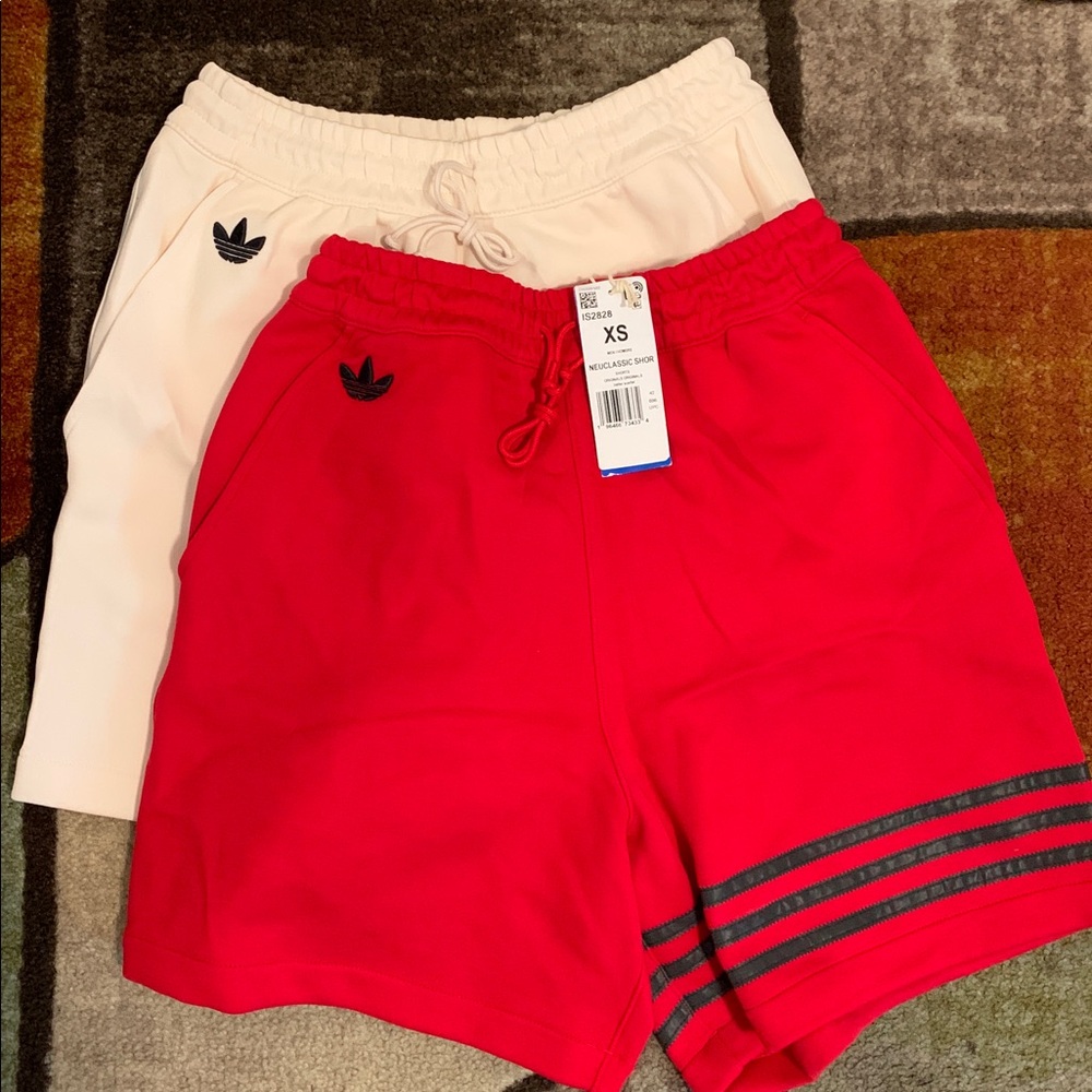 ⚡️Men’s adidas originals shorts! NWT